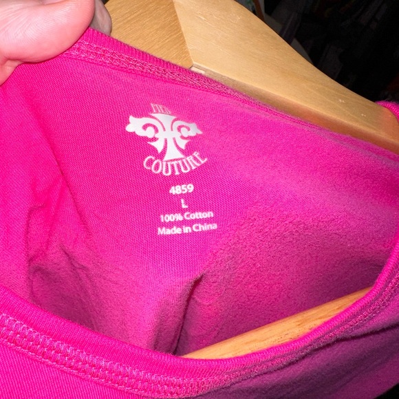 Med Couture - Long Sleeve Performance Under-scrub Top - Picture 5 of 5